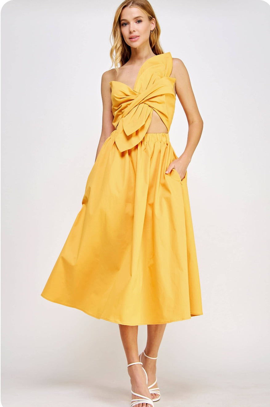 Knotted Bow Dress in color options