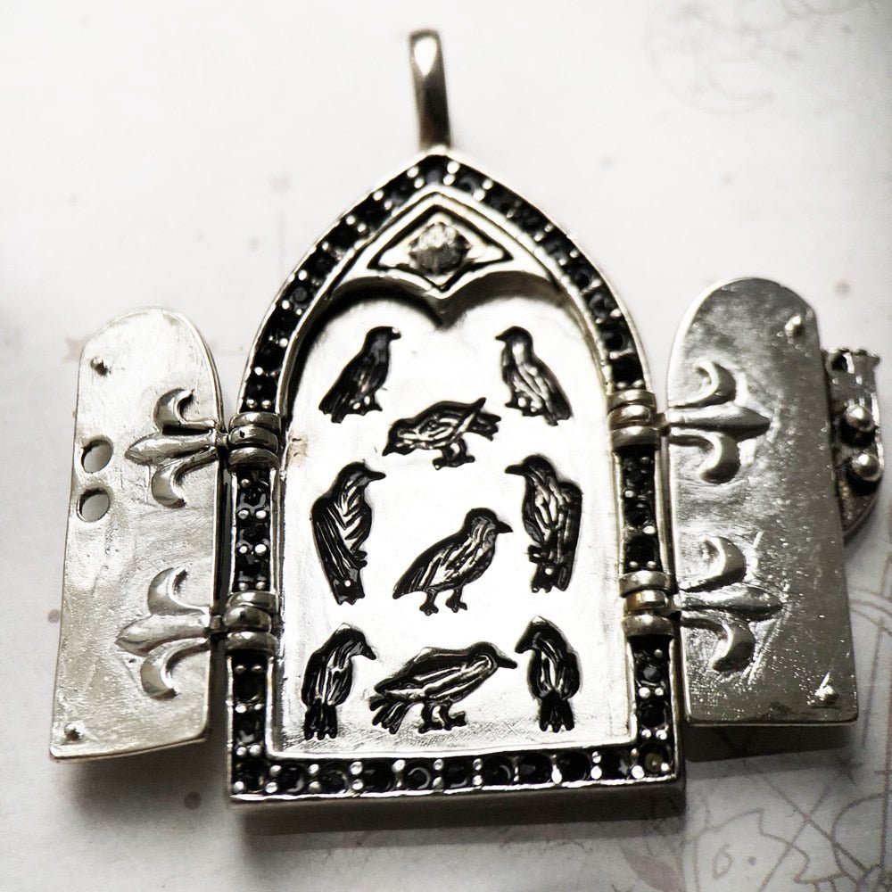 Gothic European Style Sword & Knight Skull with Crown Pendants