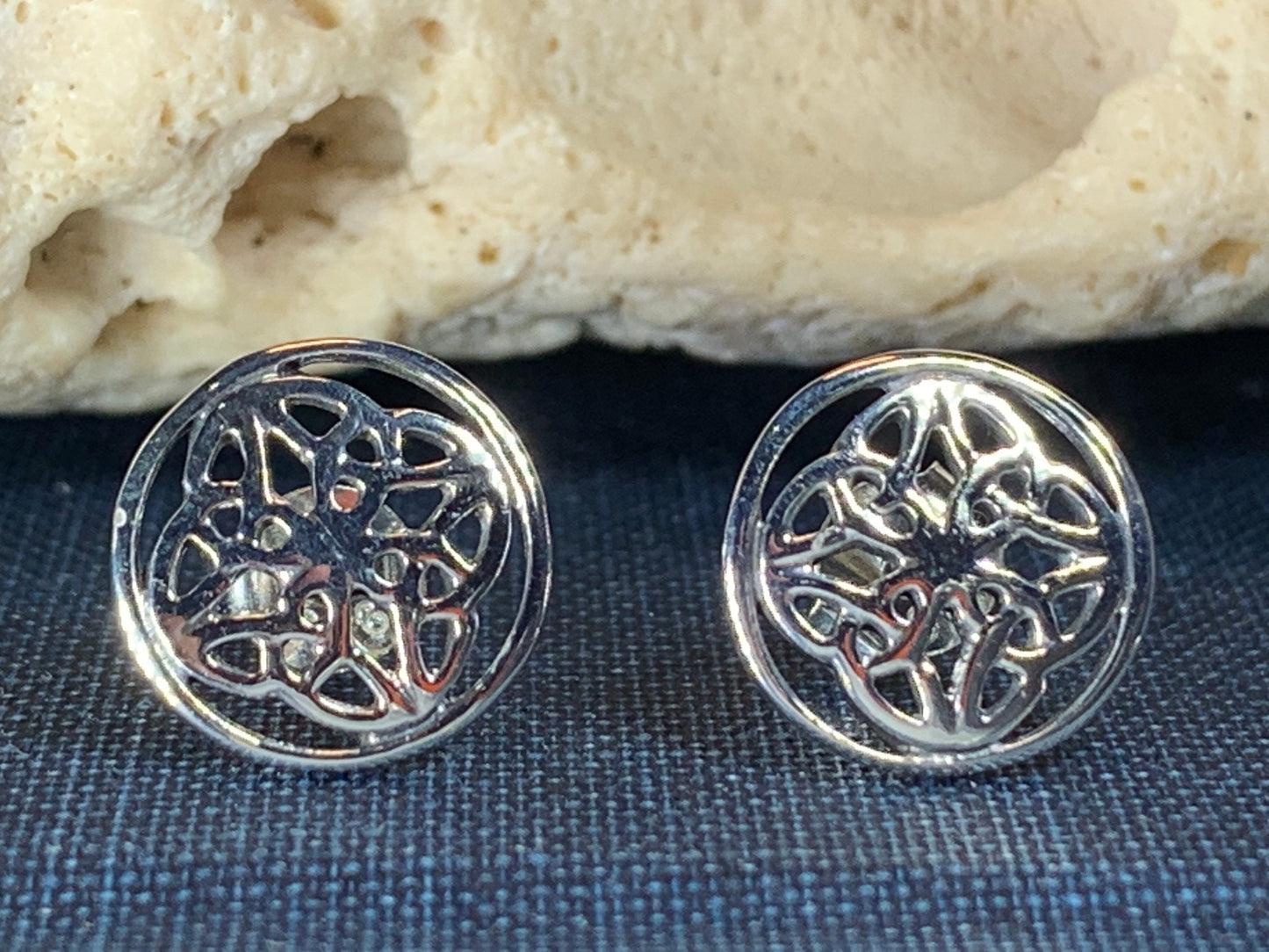 Trinity Knot Post Earrings