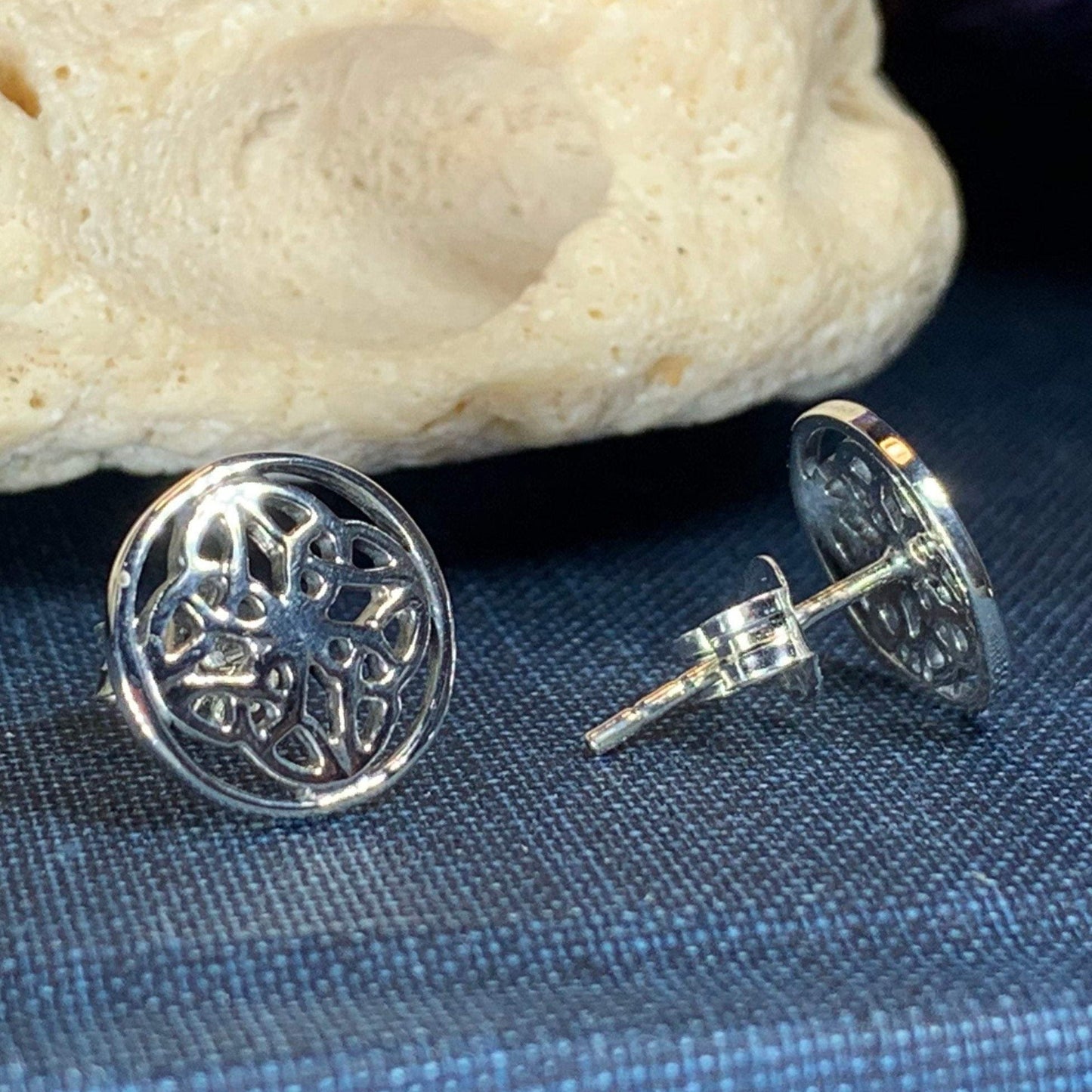 Trinity Knot Post Earrings