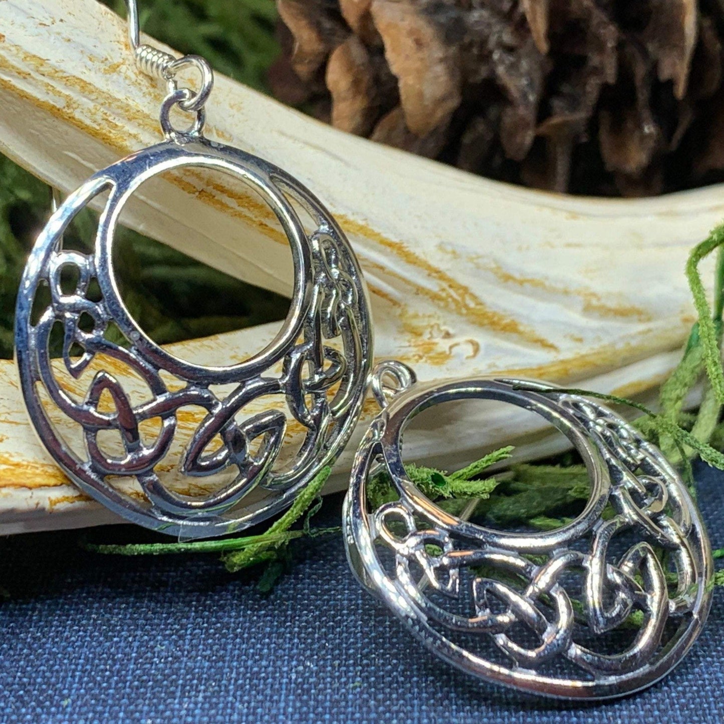Evanora Celtic Knot Earrings