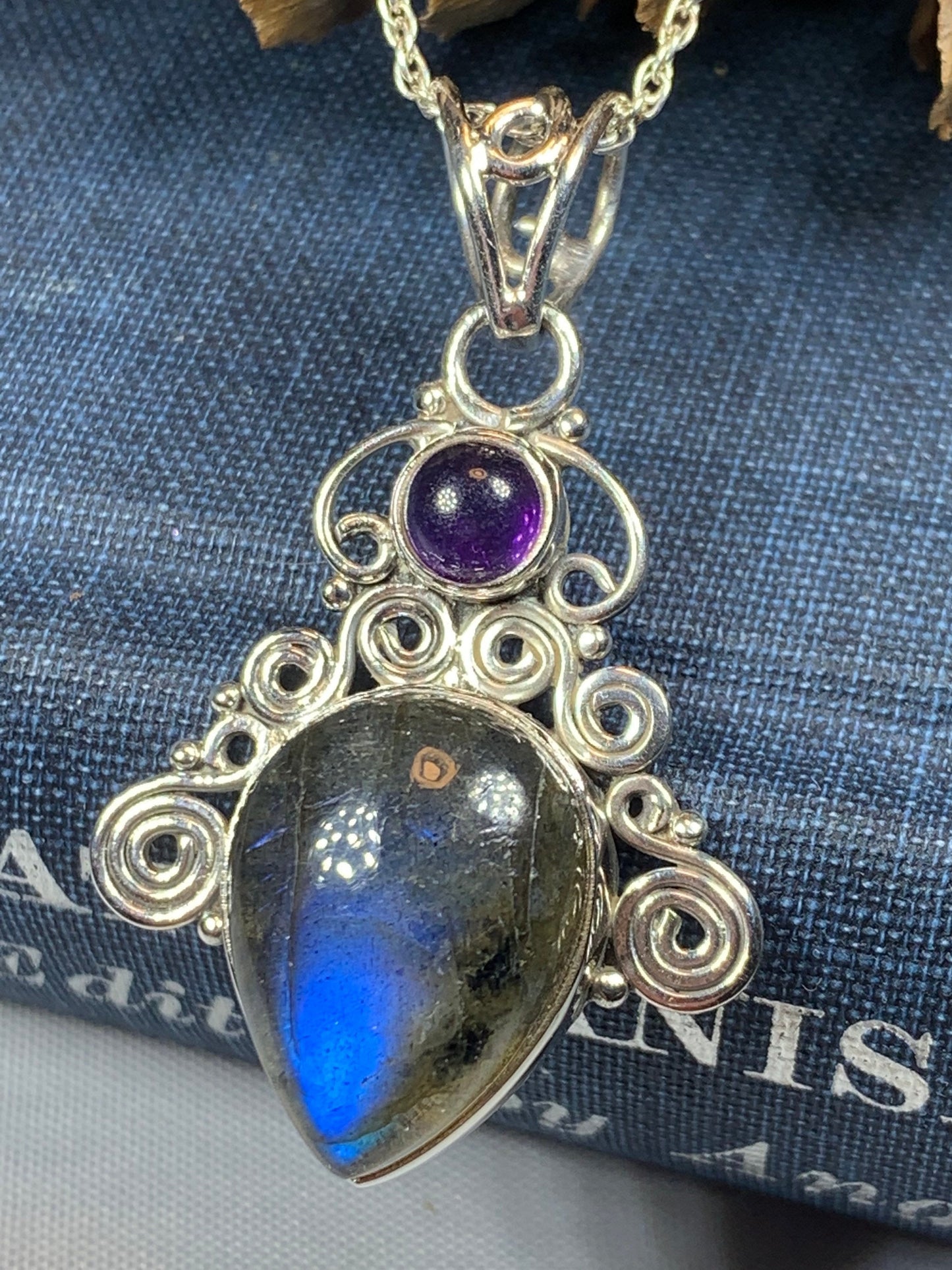 Blaise Labradorite Necklace