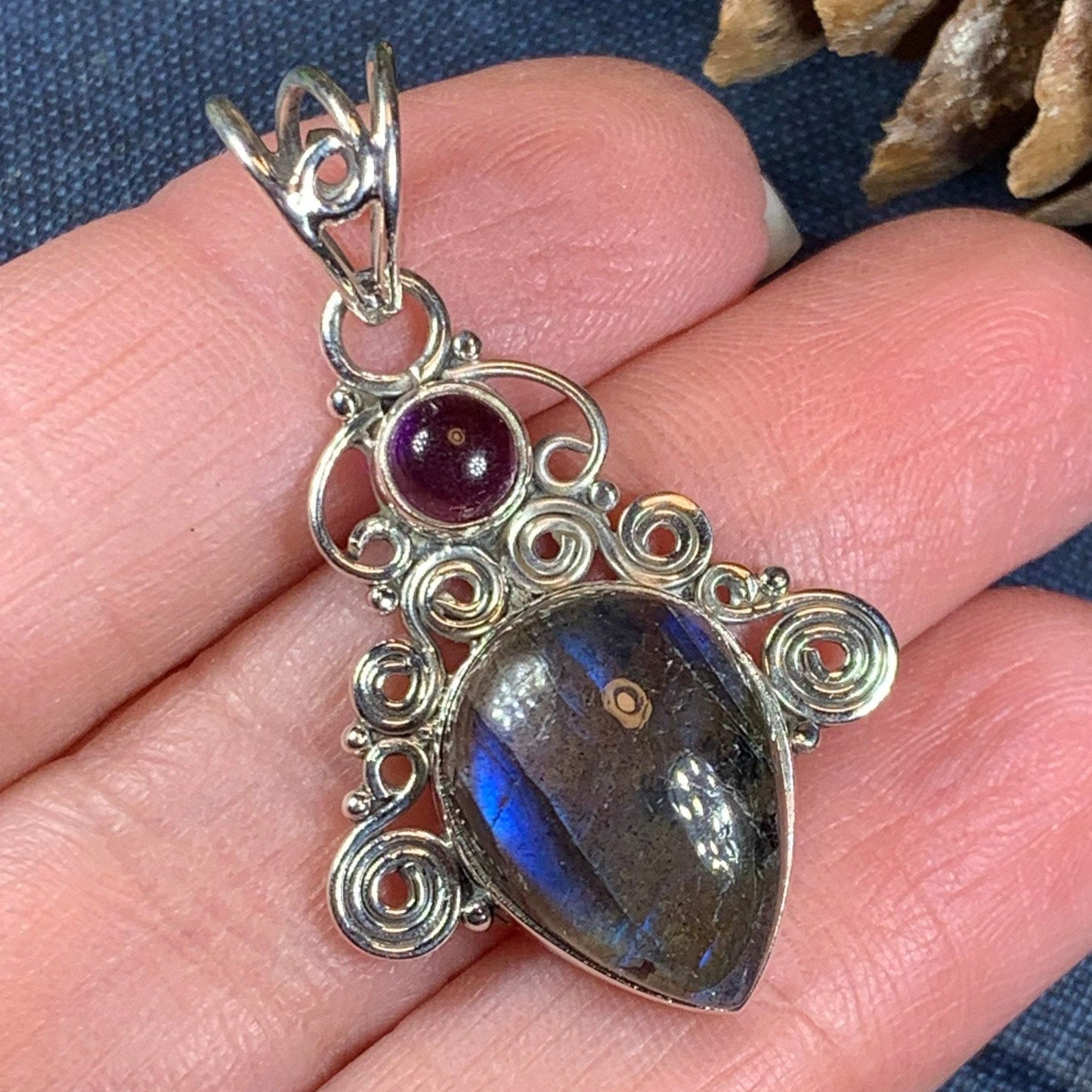 Blaise Labradorite Necklace