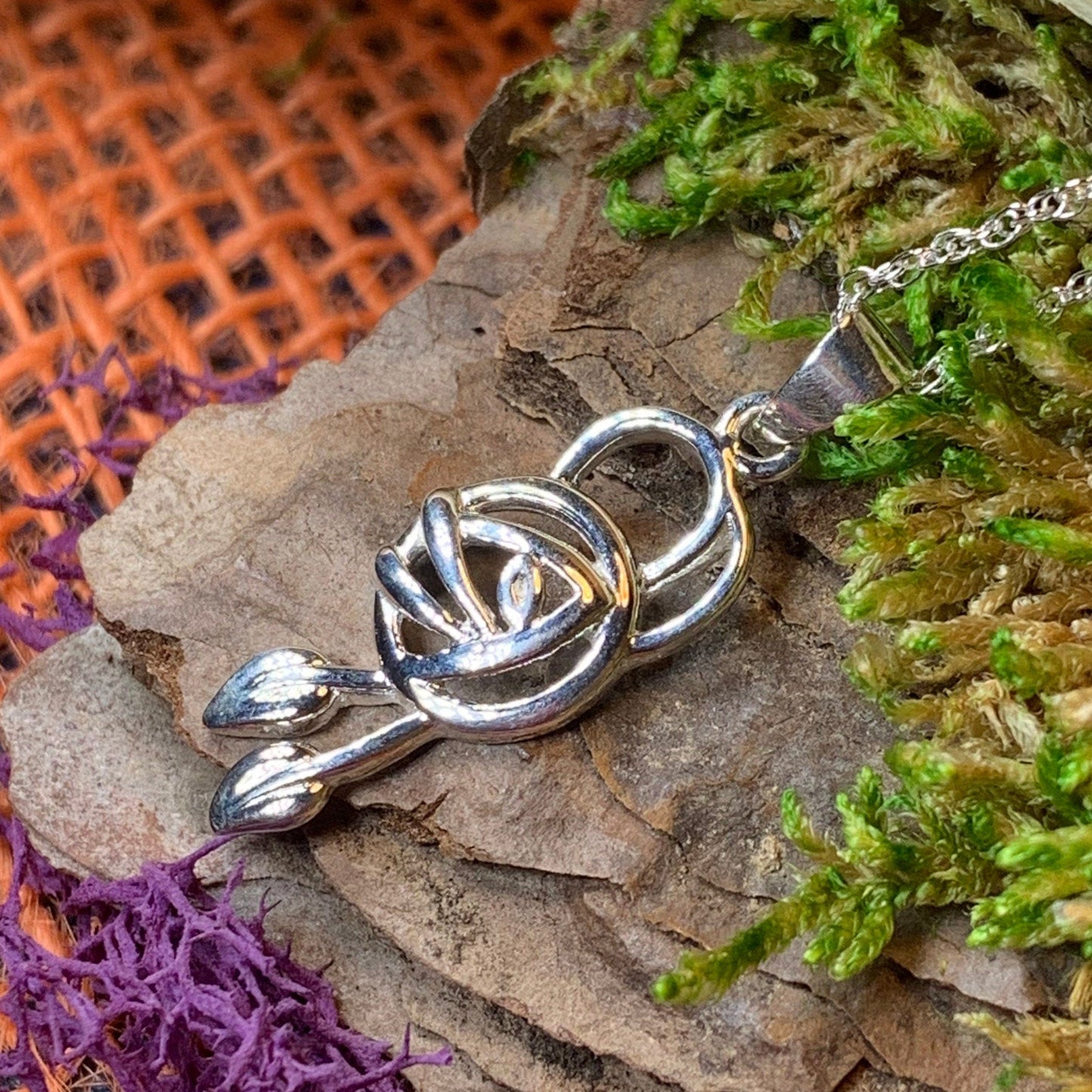 Mackintosh Rose Necklace