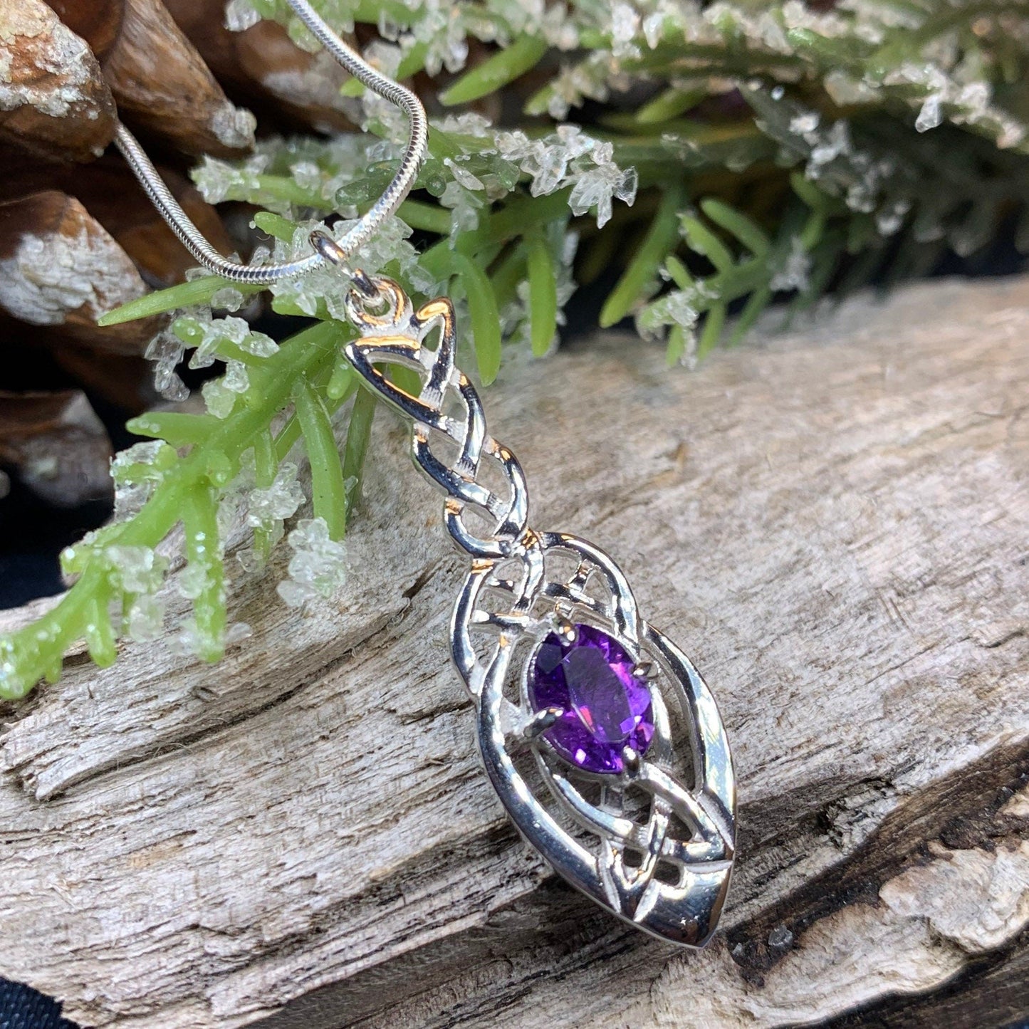 Georgina Celtic Knot Necklace