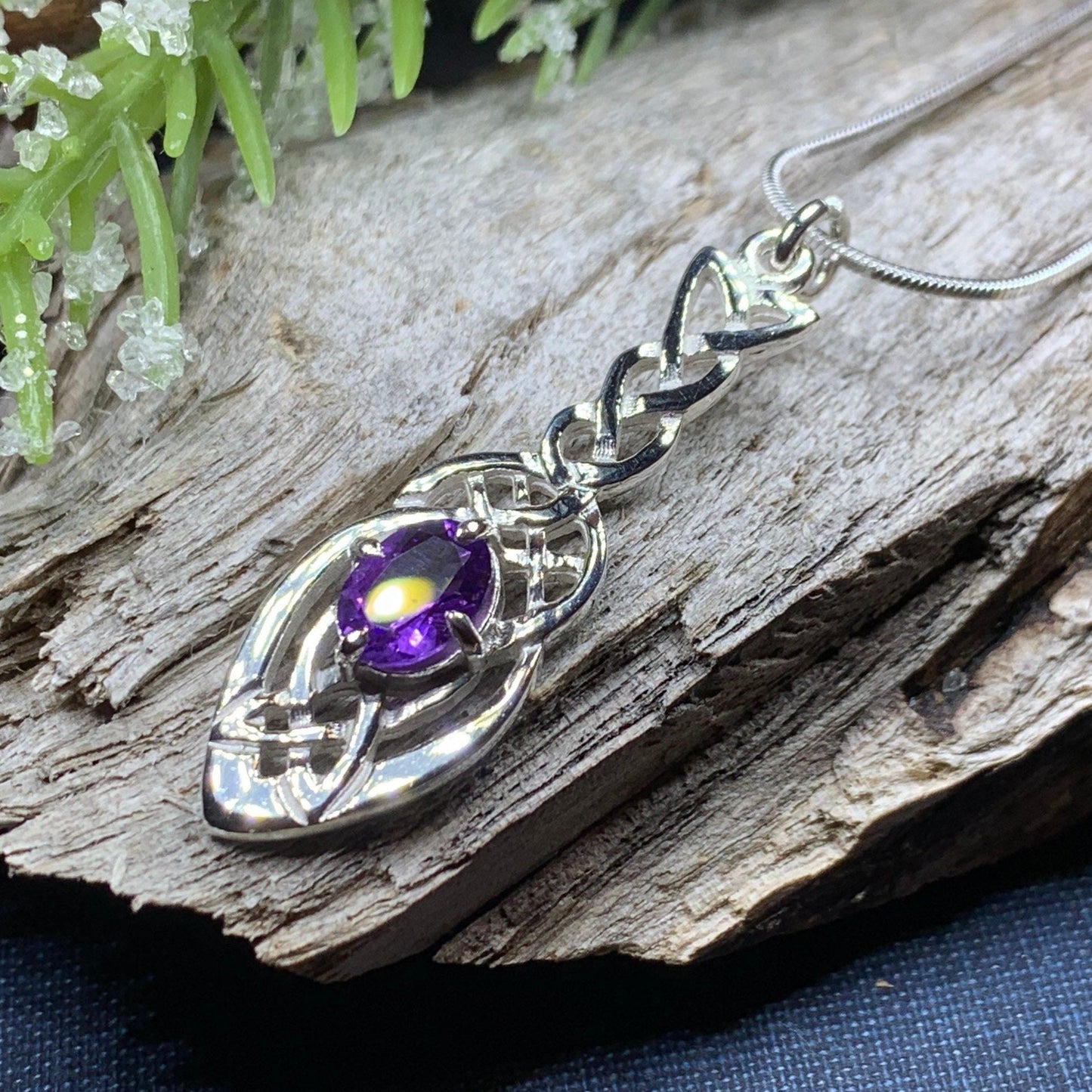 Georgina Celtic Knot Necklace