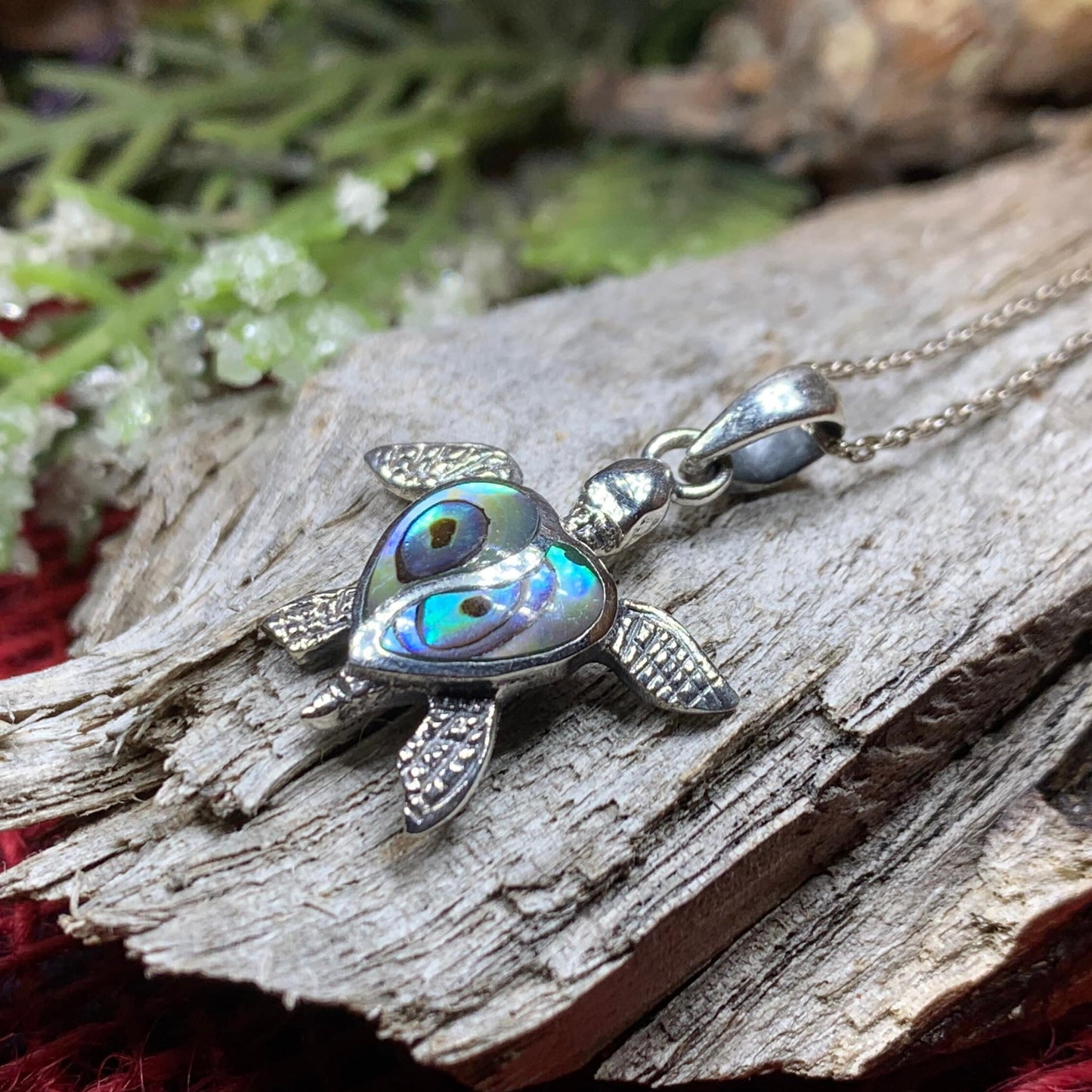 Sarilla Turtle Necklace