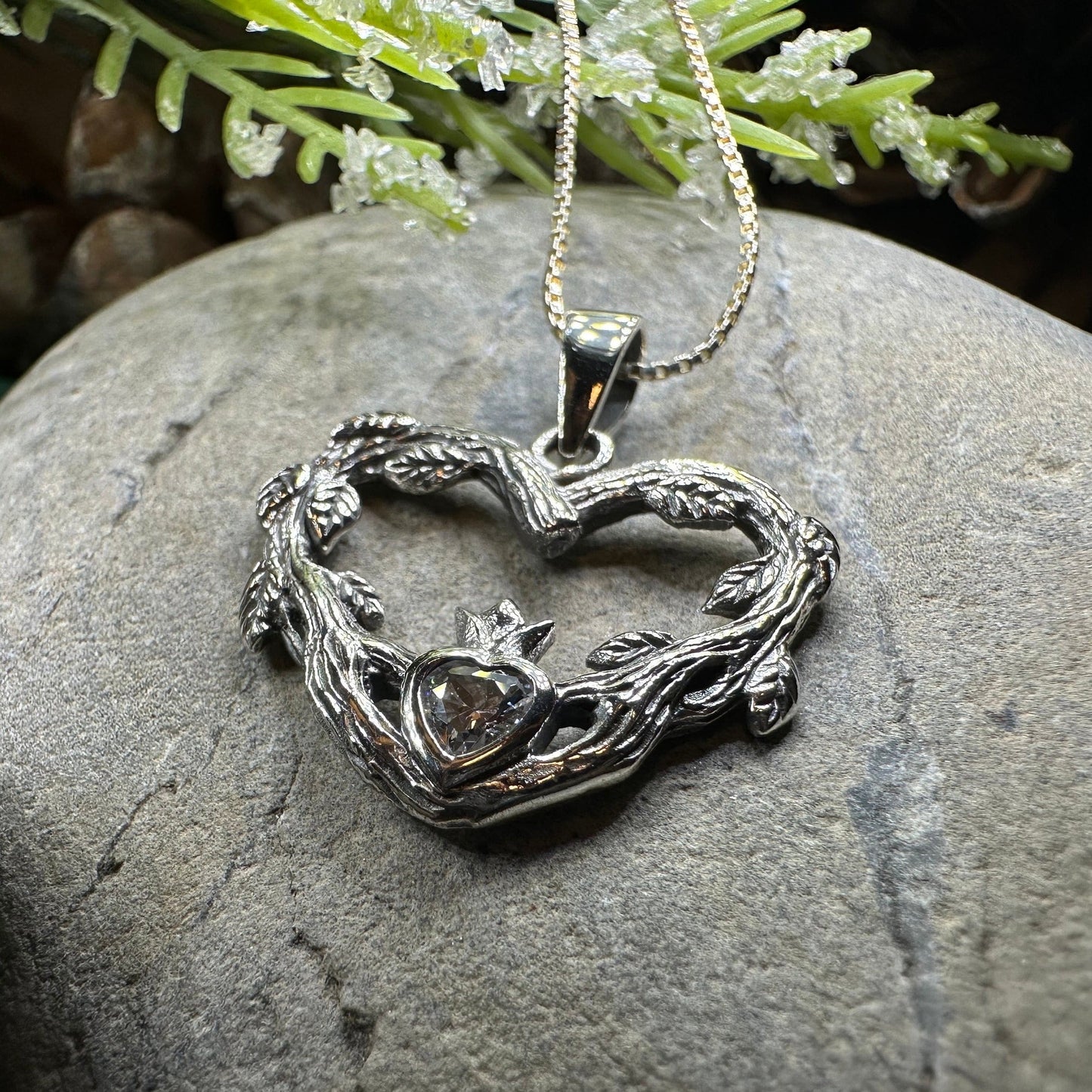 Folklore Claddagh Necklace