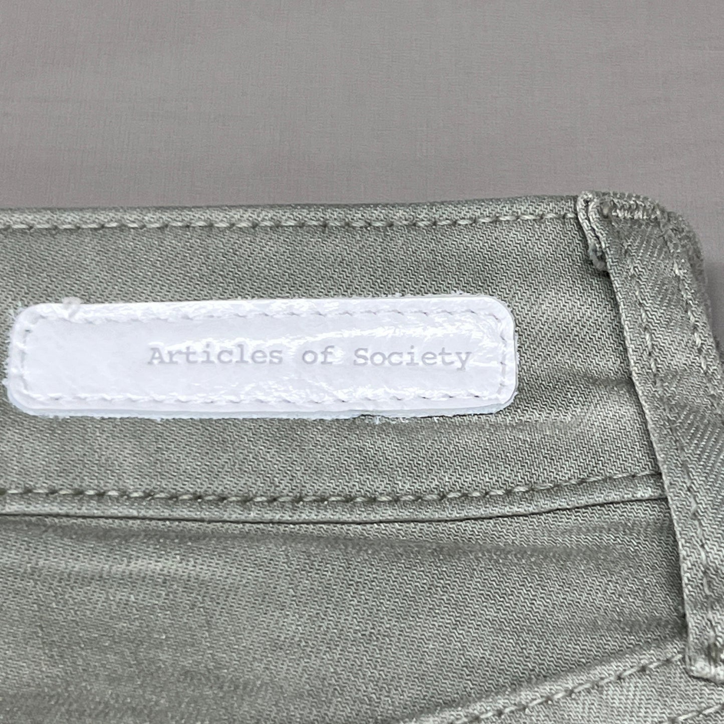 ARTICLES OF SOCIETY London Cropped Flare Pants In Lihue Women's Sz 29 Olive 5056CR-722 (New)