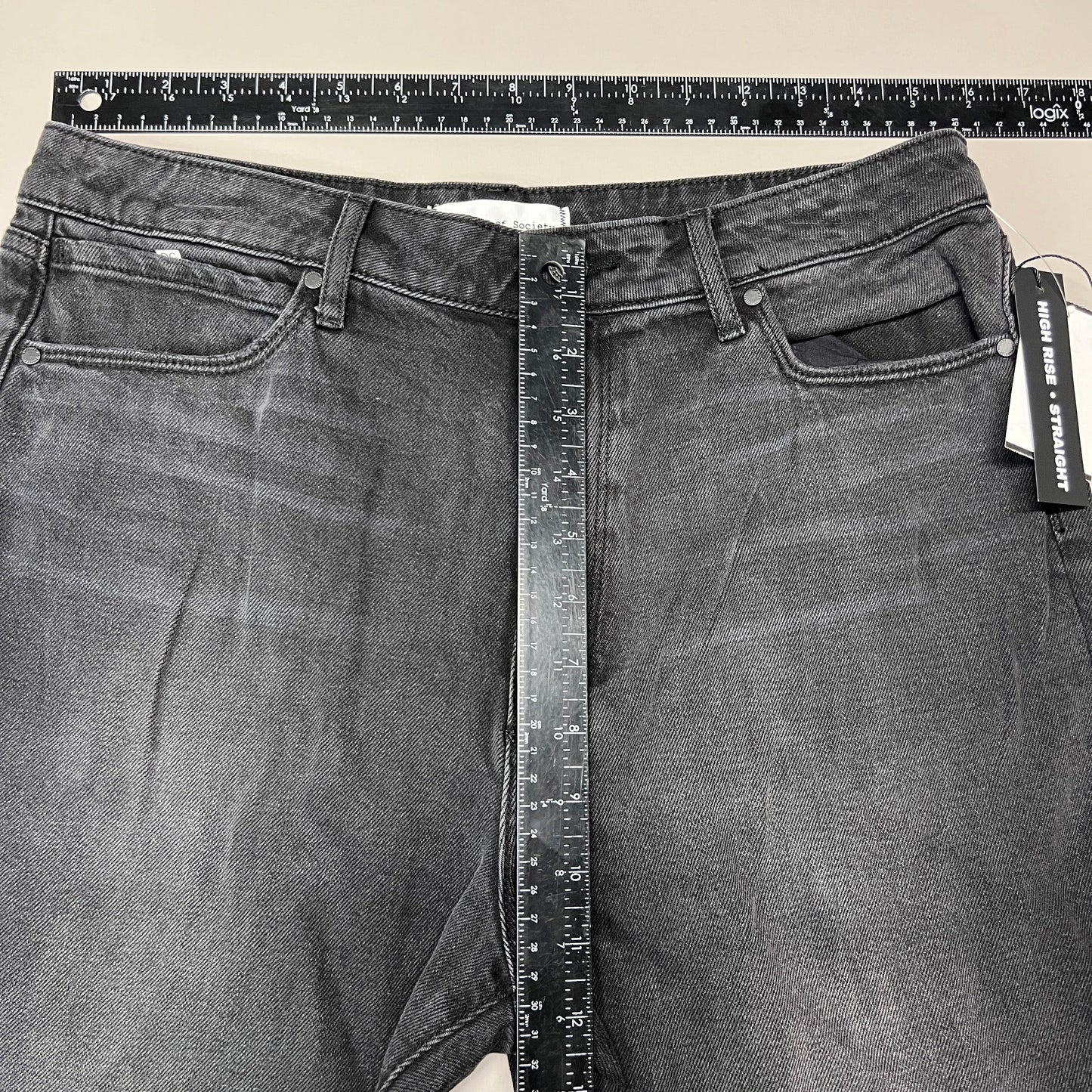 ARTICLES OF SOCIETY Kate Eleele Raw Hem Cropped Jeans Women's Sz 30 Black 4810TQB-720 (New)