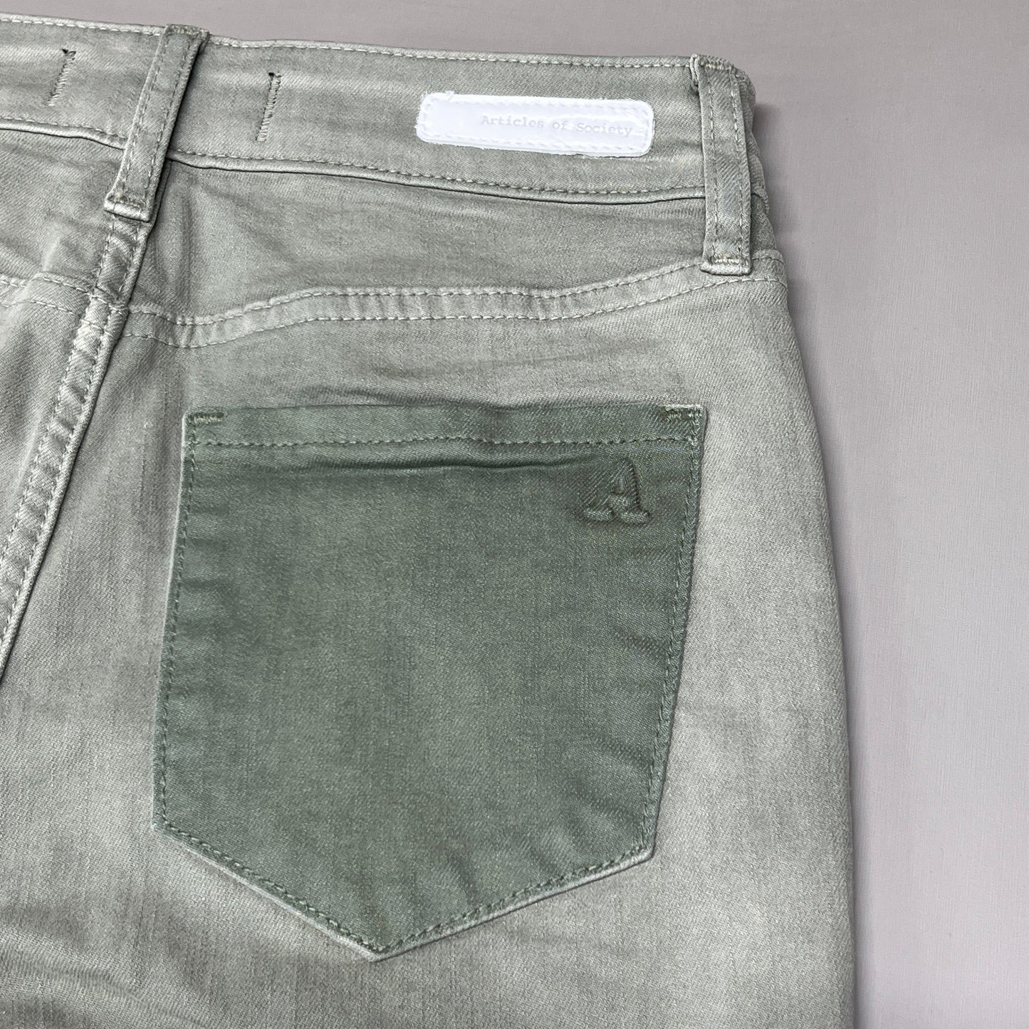 ARTICLES OF SOCIETY London Cropped Flare Pants In Lihue Women's Sz 29 Olive 5056CR-722 (New)