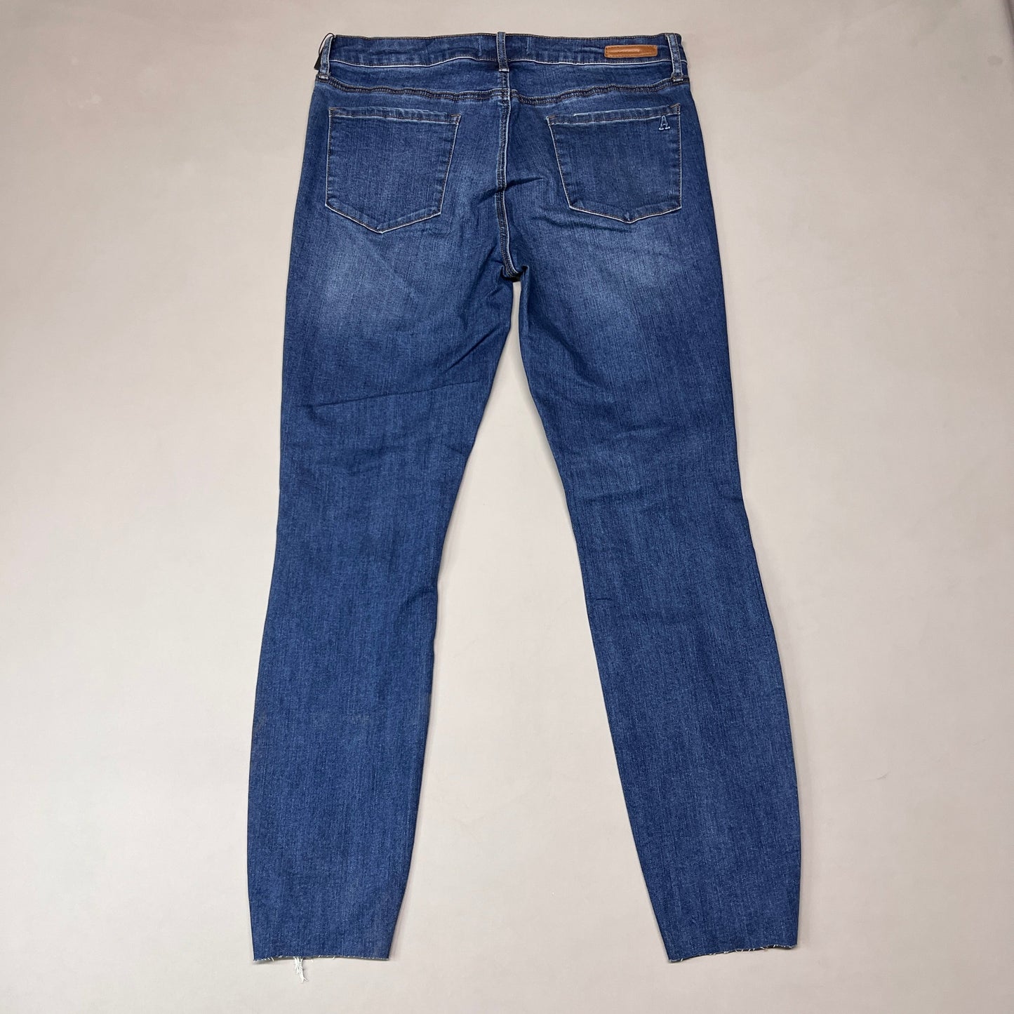ARTICLES OF SOCIETY Hilo Ripped Denim Jeans Women's Sz 32 Blue 5350PLV-706 (New)