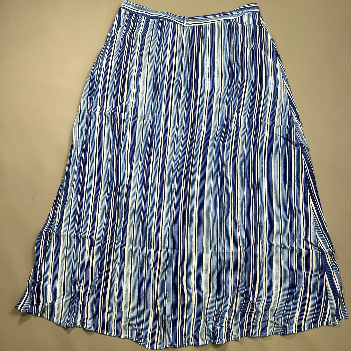 TOMMY BAHAMA Women's Divine Lines Maxi Skirt White Blue Boho Stripe Size 14 (New)