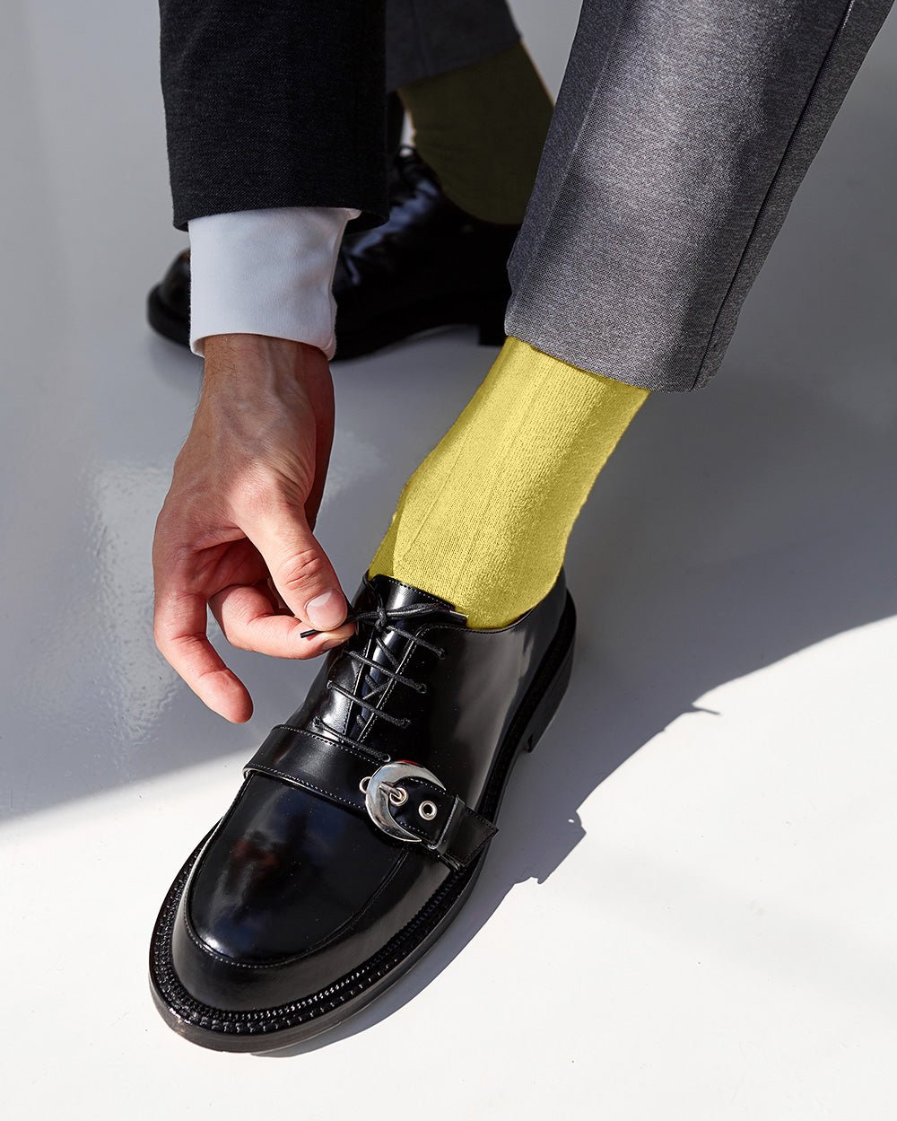 Vittorio Farina Men's Ribbed Shear Nylon Over The Calf Dress Socks