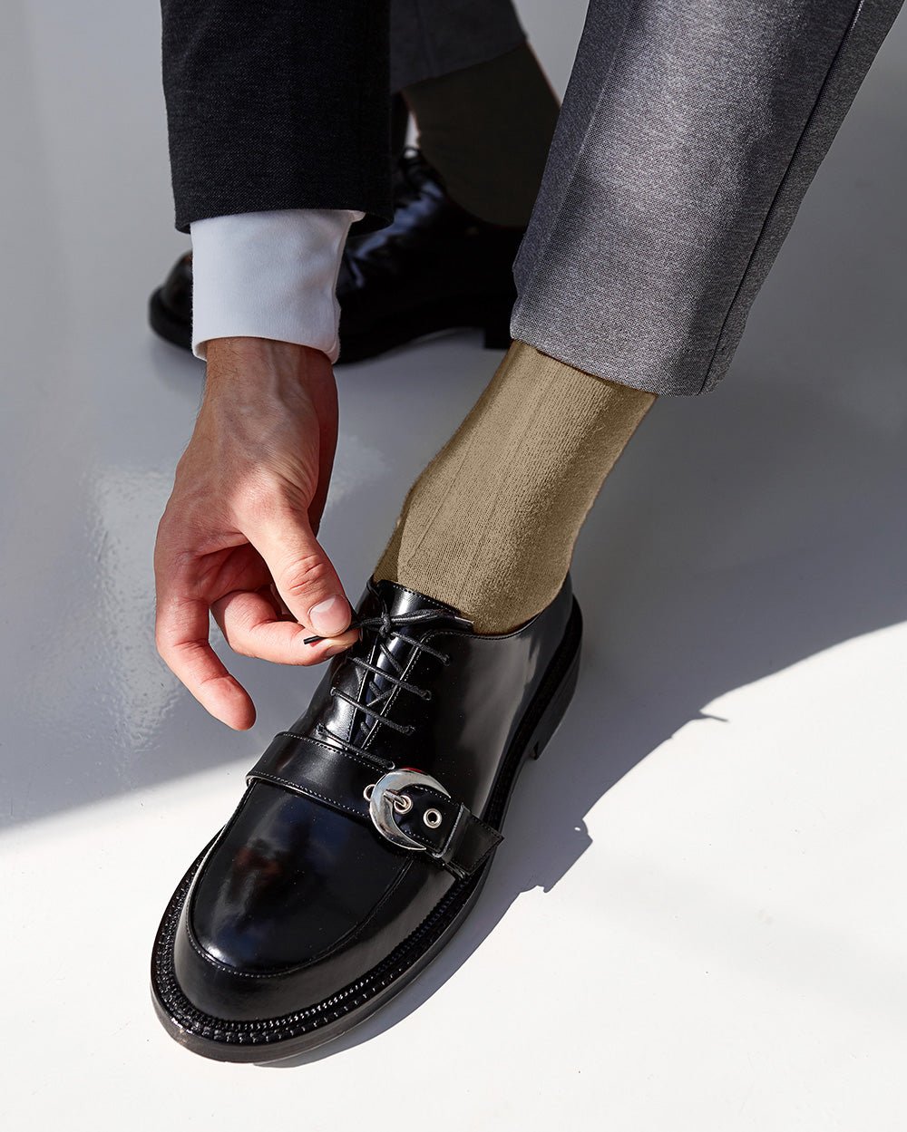 Vittorio Farina Men's Ribbed Shear Nylon Over The Calf Dress Socks