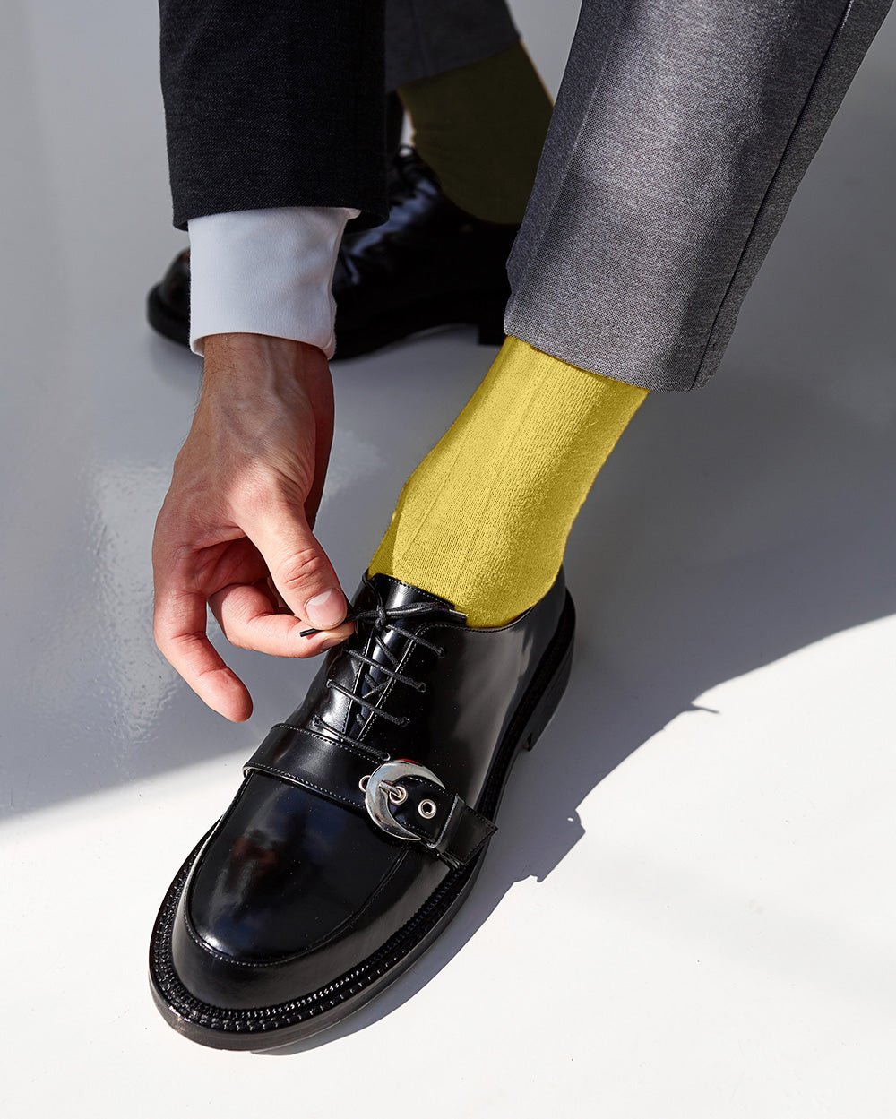Vittorio Farina Men's Ribbed Shear Nylon Over The Calf Dress Socks
