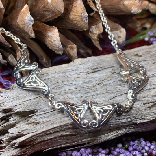 Morna Trinity Knot Necklace