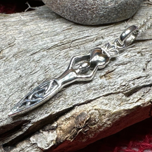 Danu Claddagh Necklace