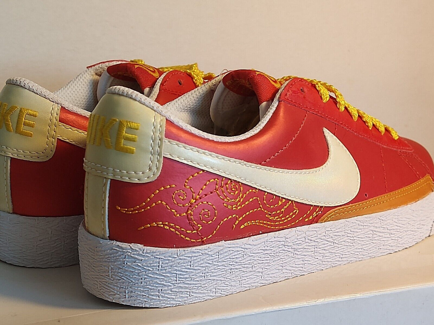 Blazer Low (GS) Chinese Firevracker 2008 New Size 7
