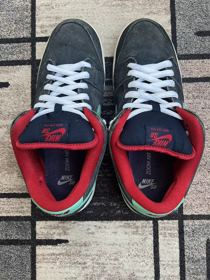 2014 Nike SB Dunk Low Obsidian Crystal Mint Size 11M