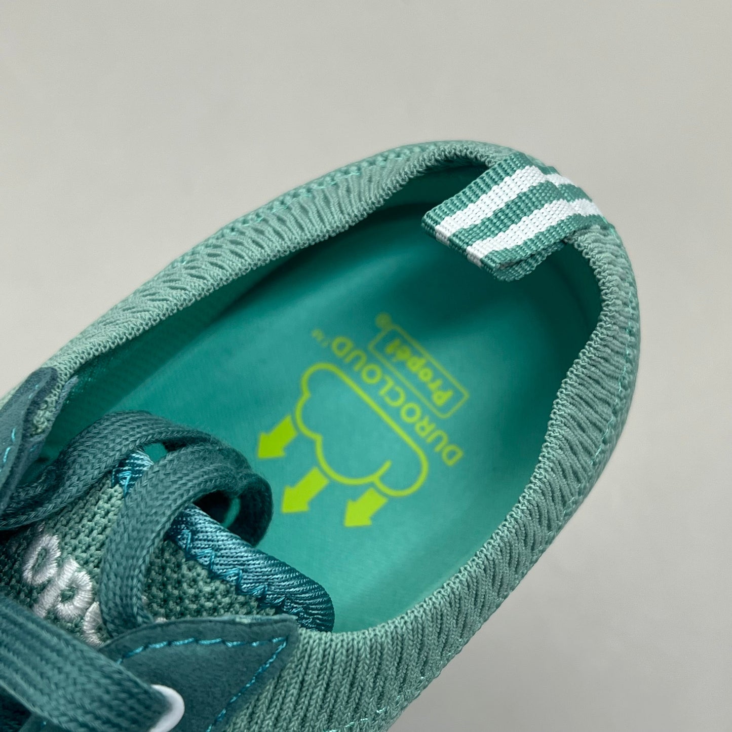PROPET Kenna Breathable Open Cell Rubber Outsole Women Sz 9.5 X(2E) Jade Mint WCA042M