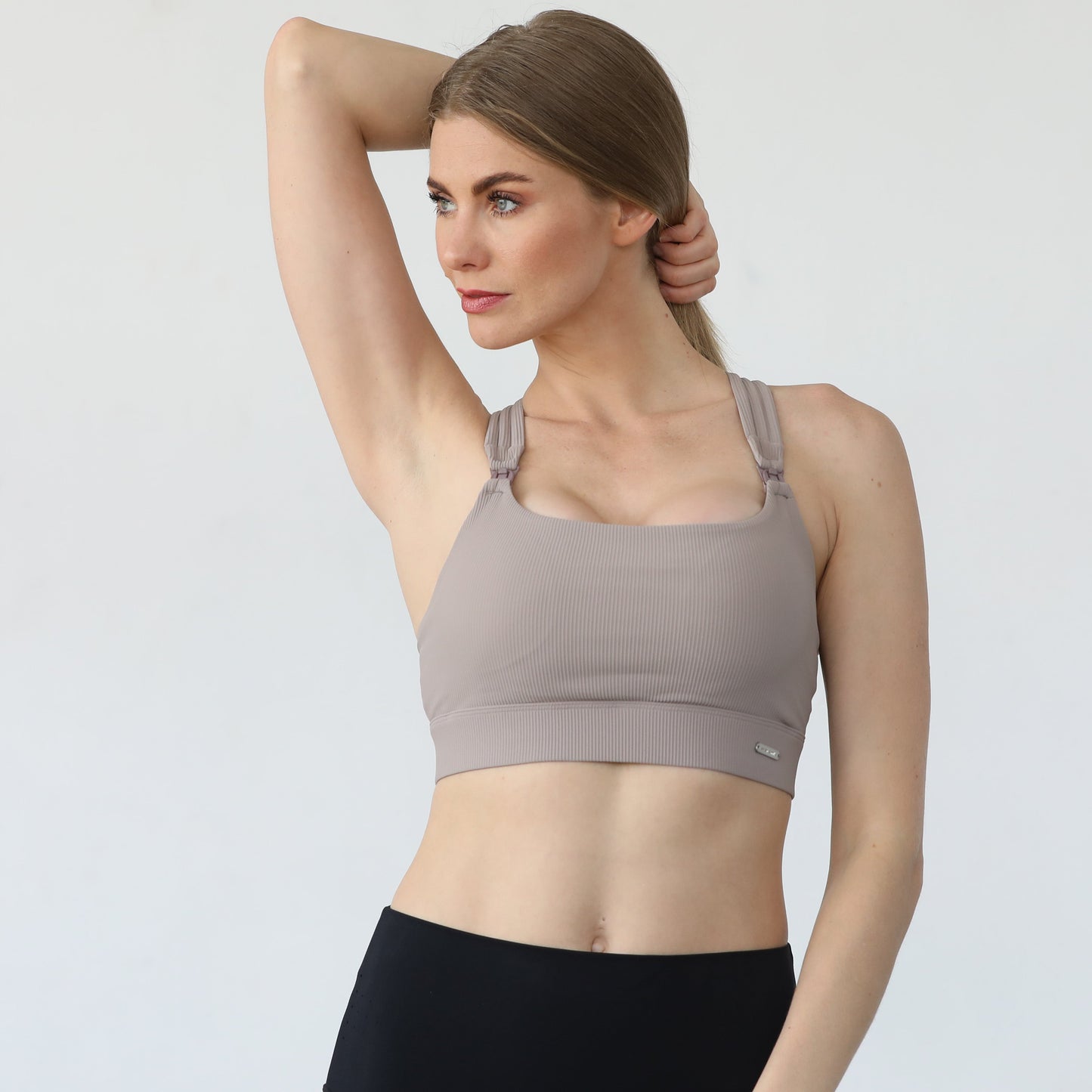 Chloé 4 Running Nursing & Pumping Sports Bra (Ribbed Chai)