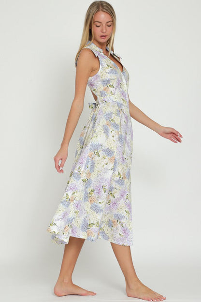 White Light Blue Sleeveless Collar & Button Down Tie Back Midi
