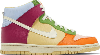 Nike Dunk High Dynamic Berry SIZE 5.5Y / 7W New