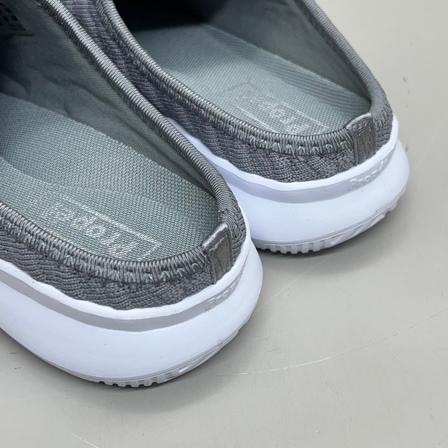 PROPET Travel Bound Slide Thermal Rubber Women's Sz 11 Width W (D) Grey WAT031M