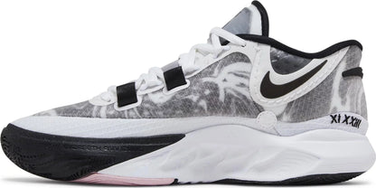 Kyrie 8 'White Black' Size 6.5Y / 8W New OG ALL