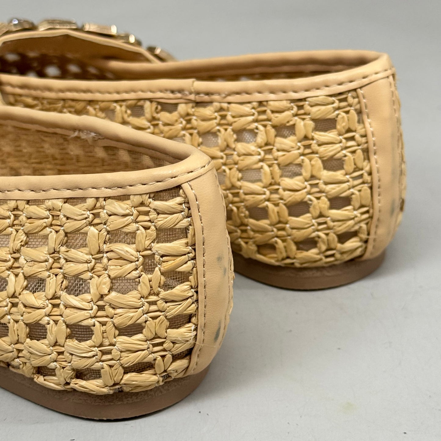 KENNETH COLE  New York Zeta Raffia Jewel Jane Flat Women's Sz 5 Tan KL25ZMJ01