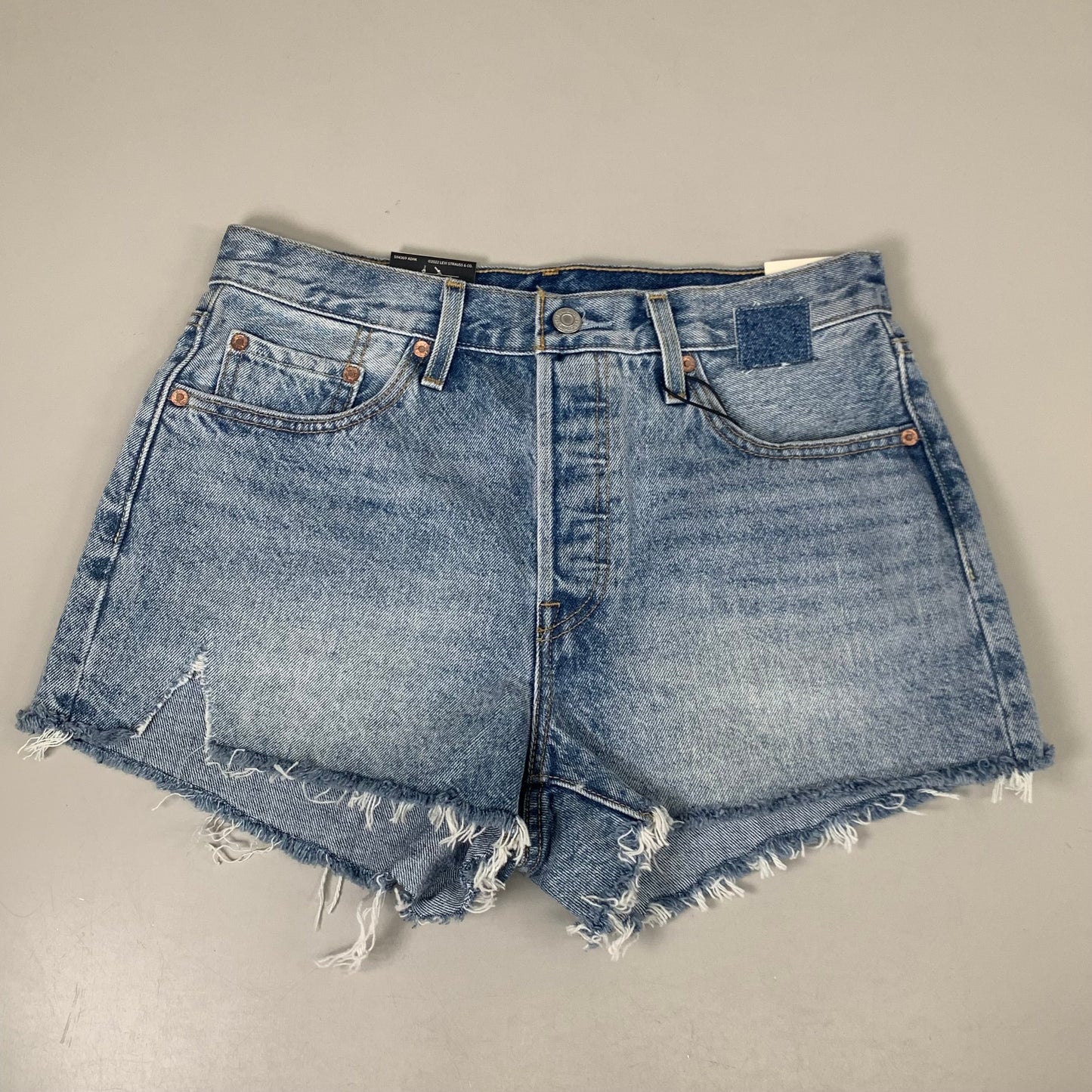 LEVIS 501 Original Fit High Rise Shorts Medium Wash Women's Sz 29 Mega Vibe Blue