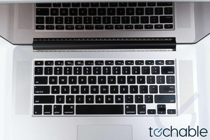 MacBook Pro (Mid 2015) 15-Inch - 2.2GHz Core i7 (IG) - 16GB RAM - 1TB SSD