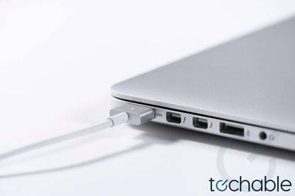 MacBook Pro (Mid 2015) 15-Inch - 2.2GHz Core i7 (IG) - 16GB RAM - 1TB SSD