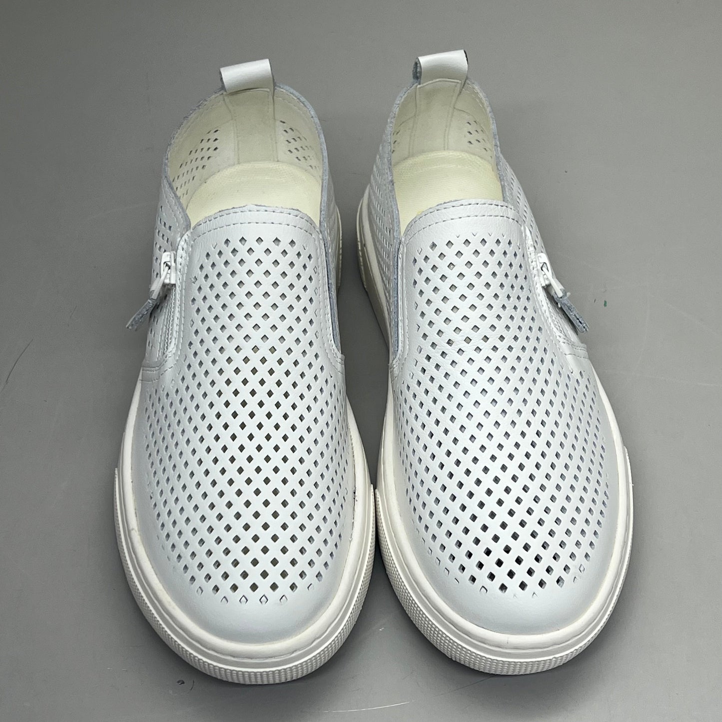 PROPET Kate Side Zip Leather Breathing Open Cell Women's Sz 6 White WCX015L
