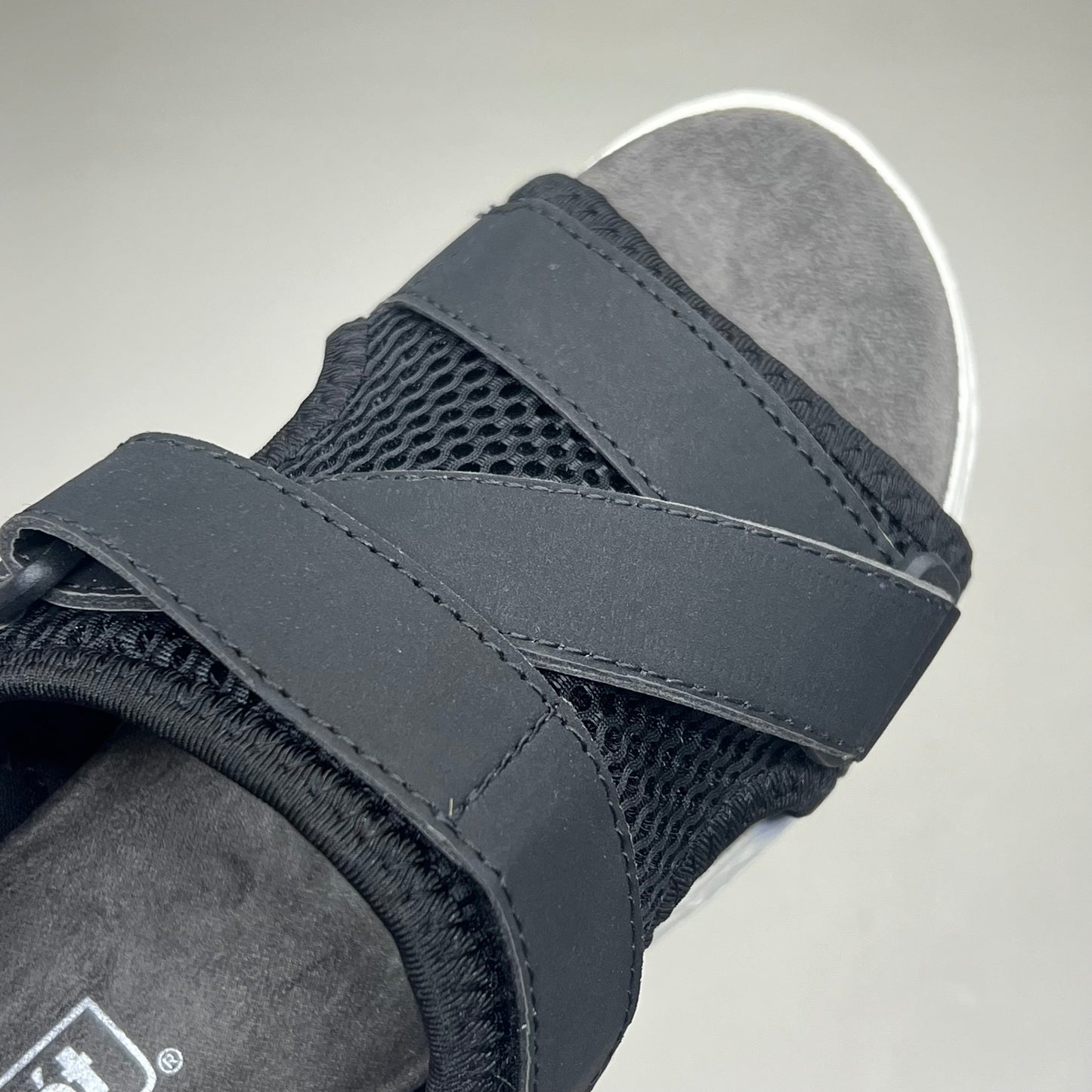 PROPET Travel Activ Sport Lightweight Women's Sz 9 M(B) Black/White As-is WST013P