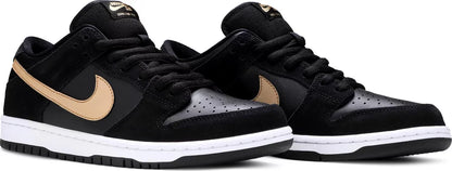 2018 Nike SB Dunk Low Takashi Size 9.5M / 11W DS OG ALL
