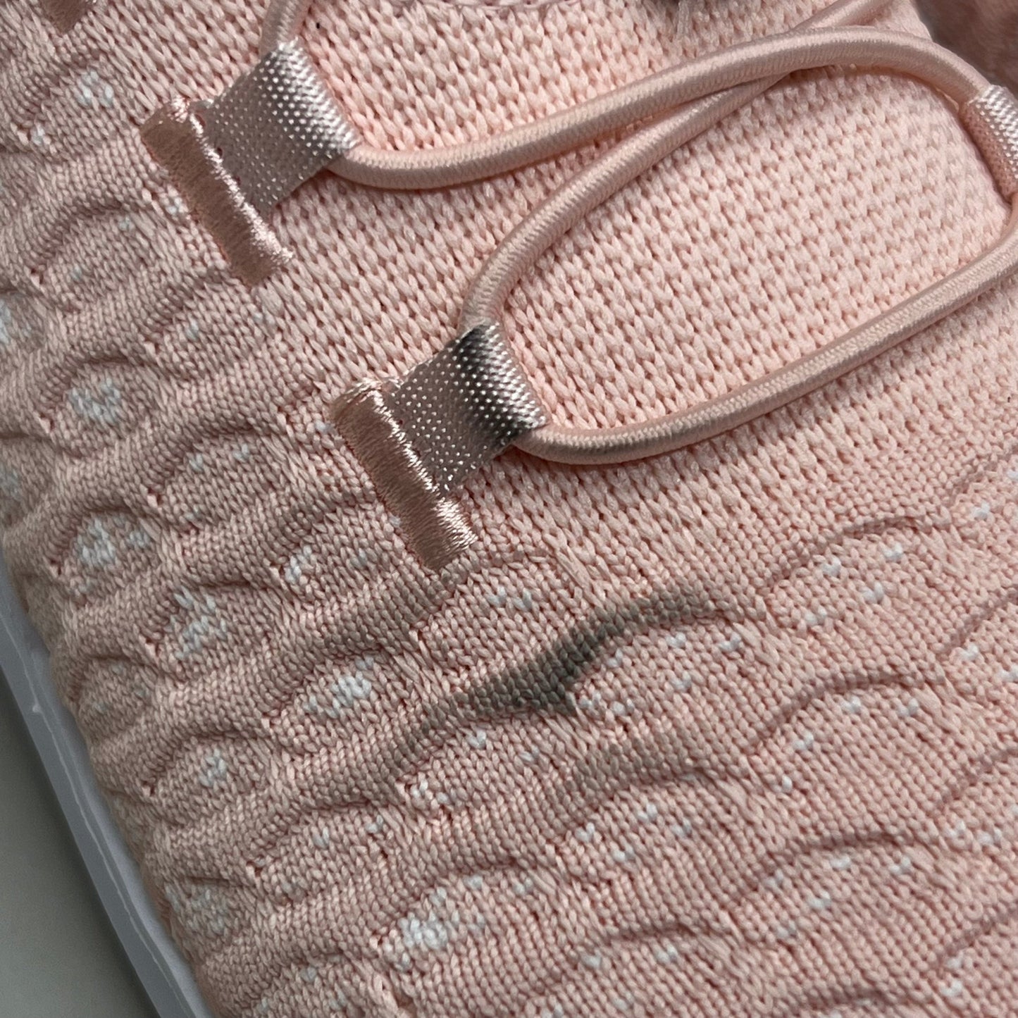 PROPET Travel Bound Sneaker Women's Sz 6 Pink Blush WAA132M As-is Slightly Dirty