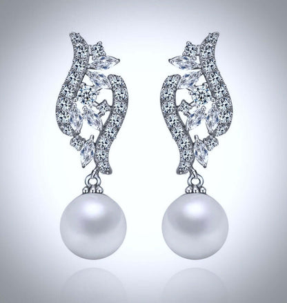 "Adeline" - Pearl and Cubic Zirconia Bridal Jewelry Set