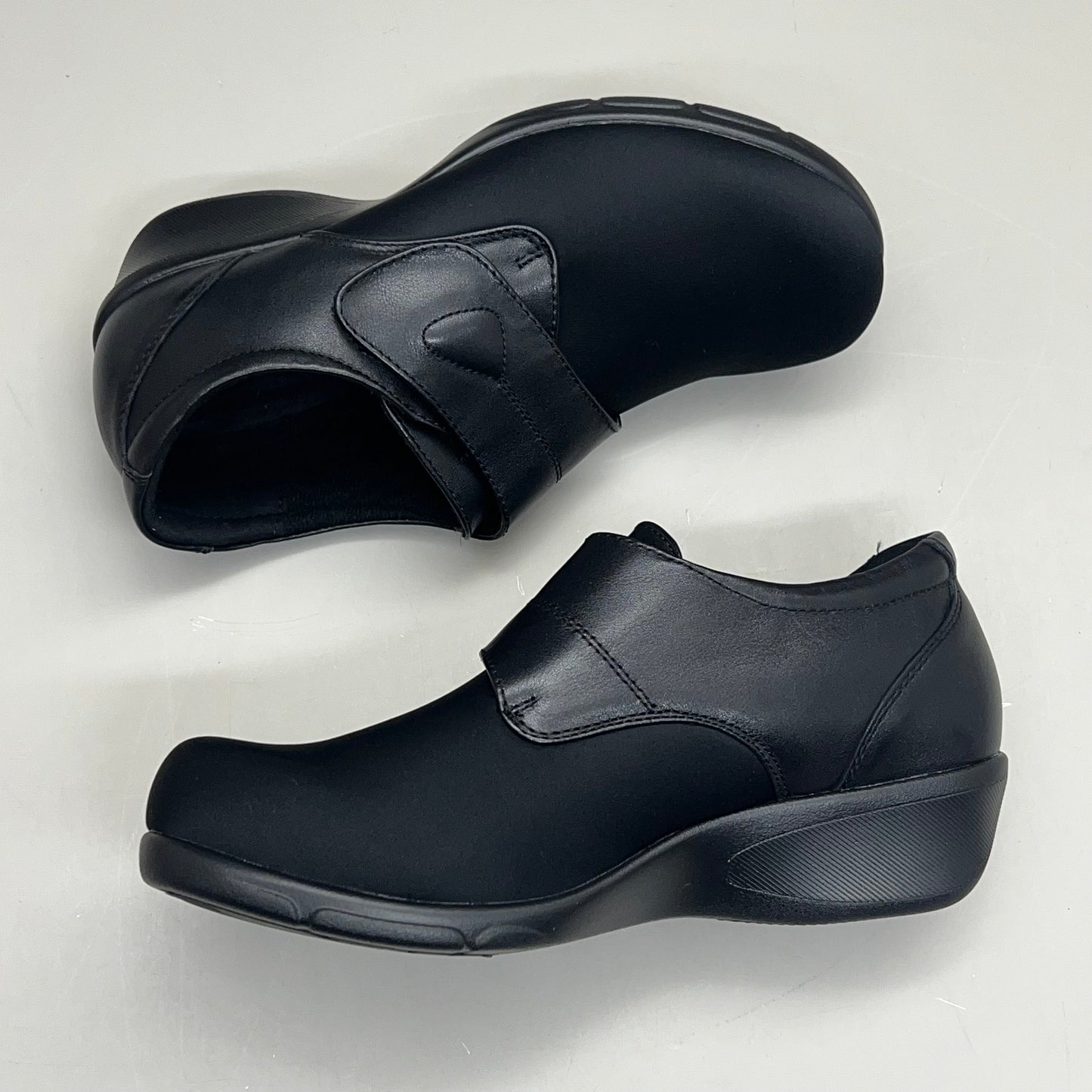 PROPET Diabetic Friendly Orthotic Wilma Shoe Women's Sz 7.5 X(2E) Black WCA043P