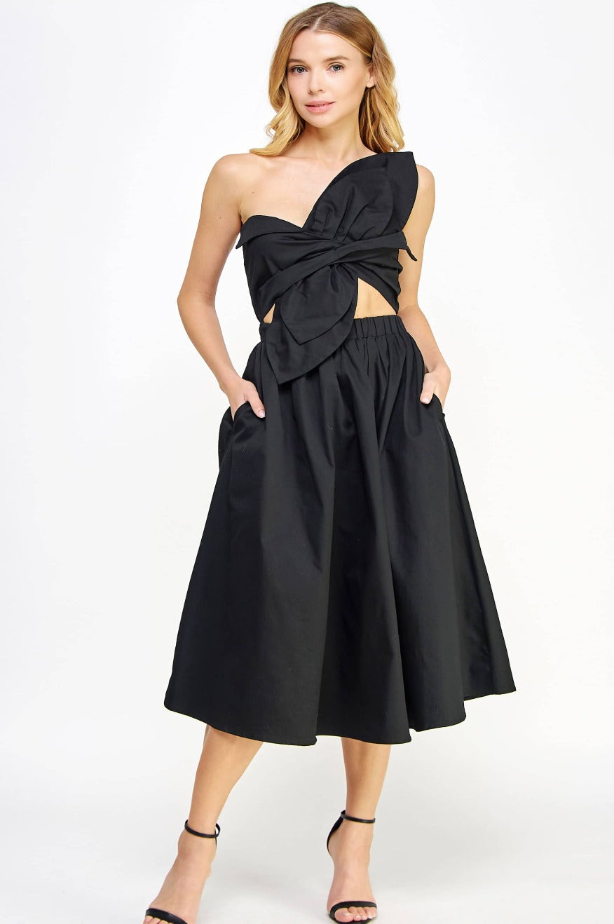 Knotted Bow Dress in color options