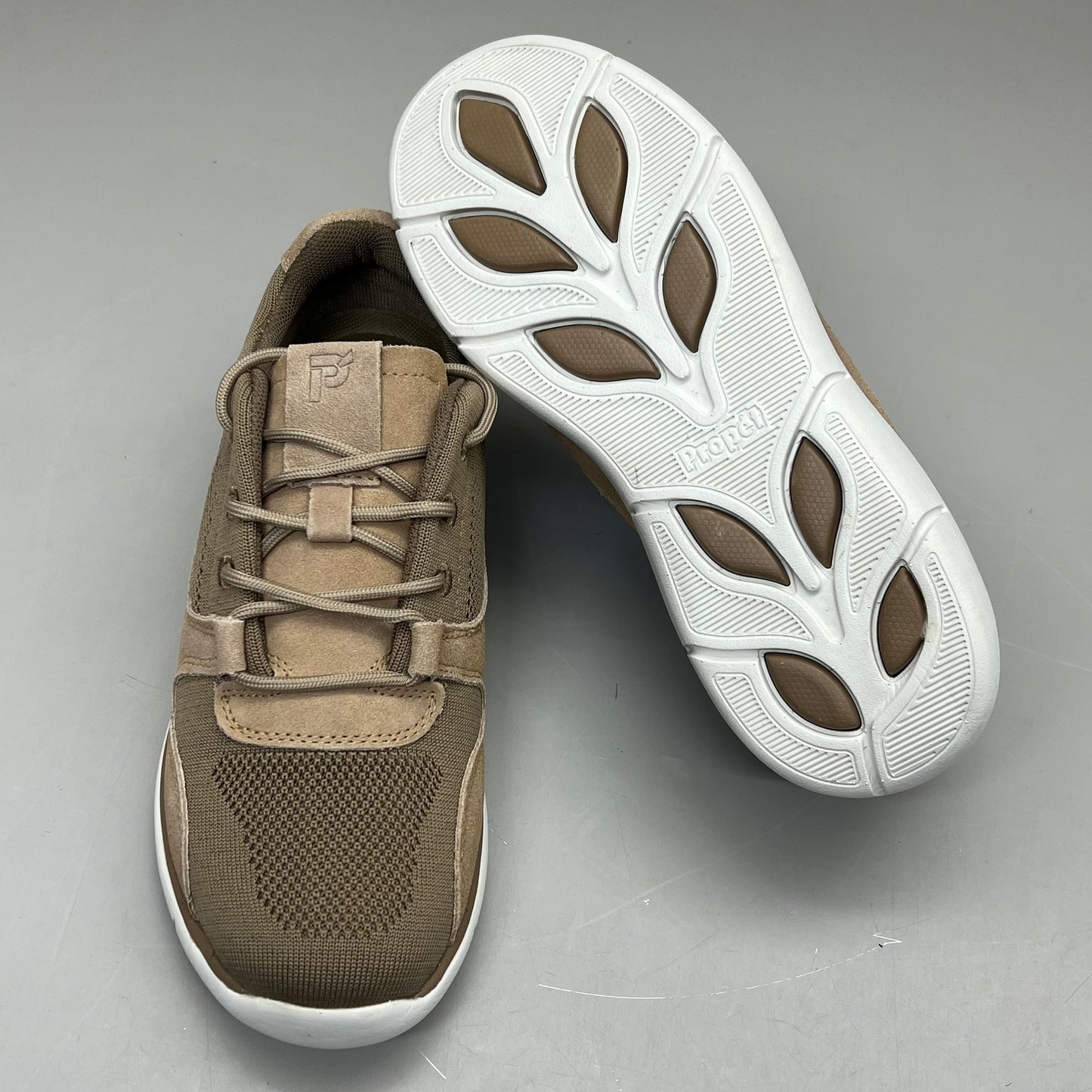 PROPET Sarah Sneaker Ortholite/Diabetic Friendly Women's Sz 8 X(2E) Flax WCA062M