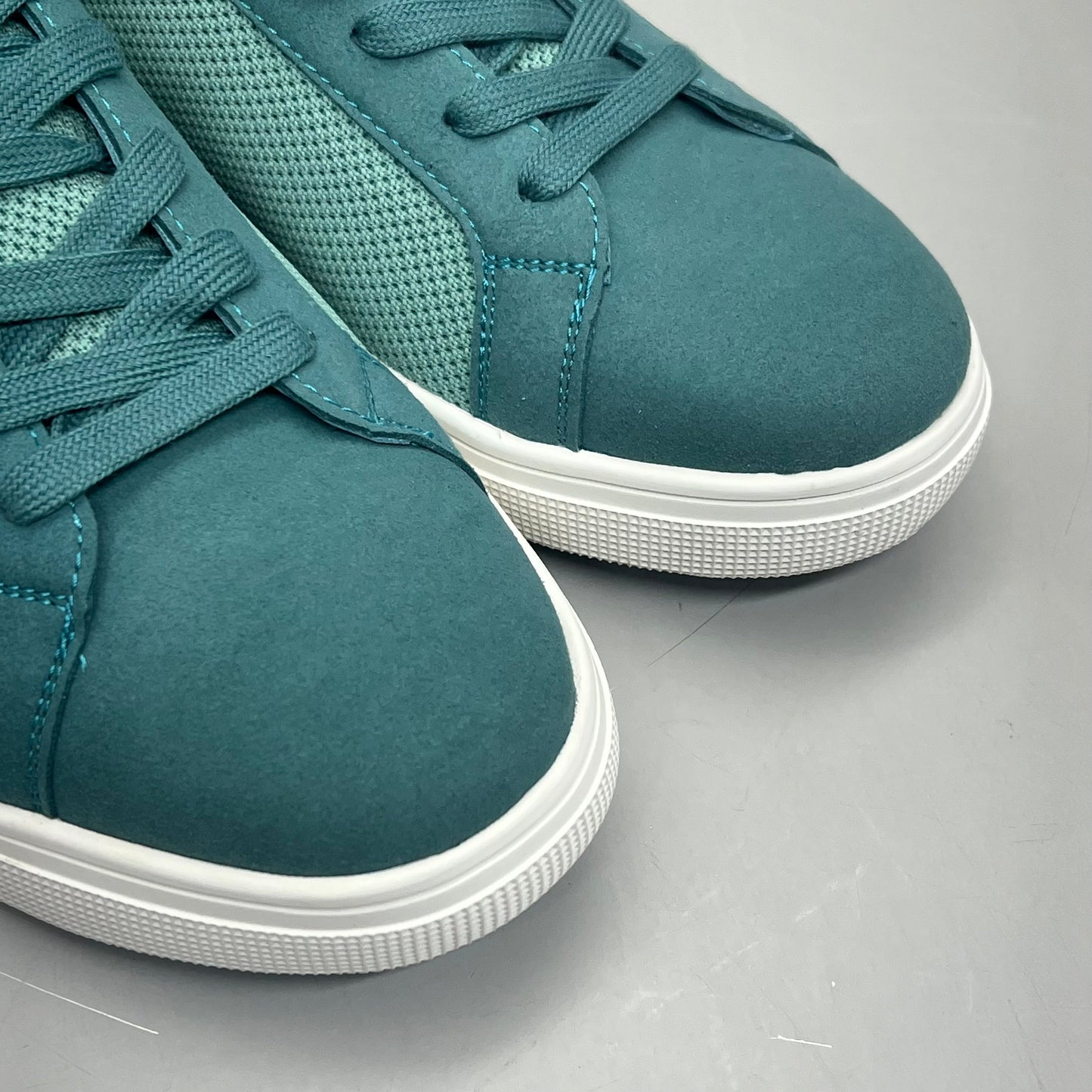 PROPET Kenna Breathable Open Cell Rubber Outsole Women Sz 9.5 X(2E) Jade Mint WCA042M