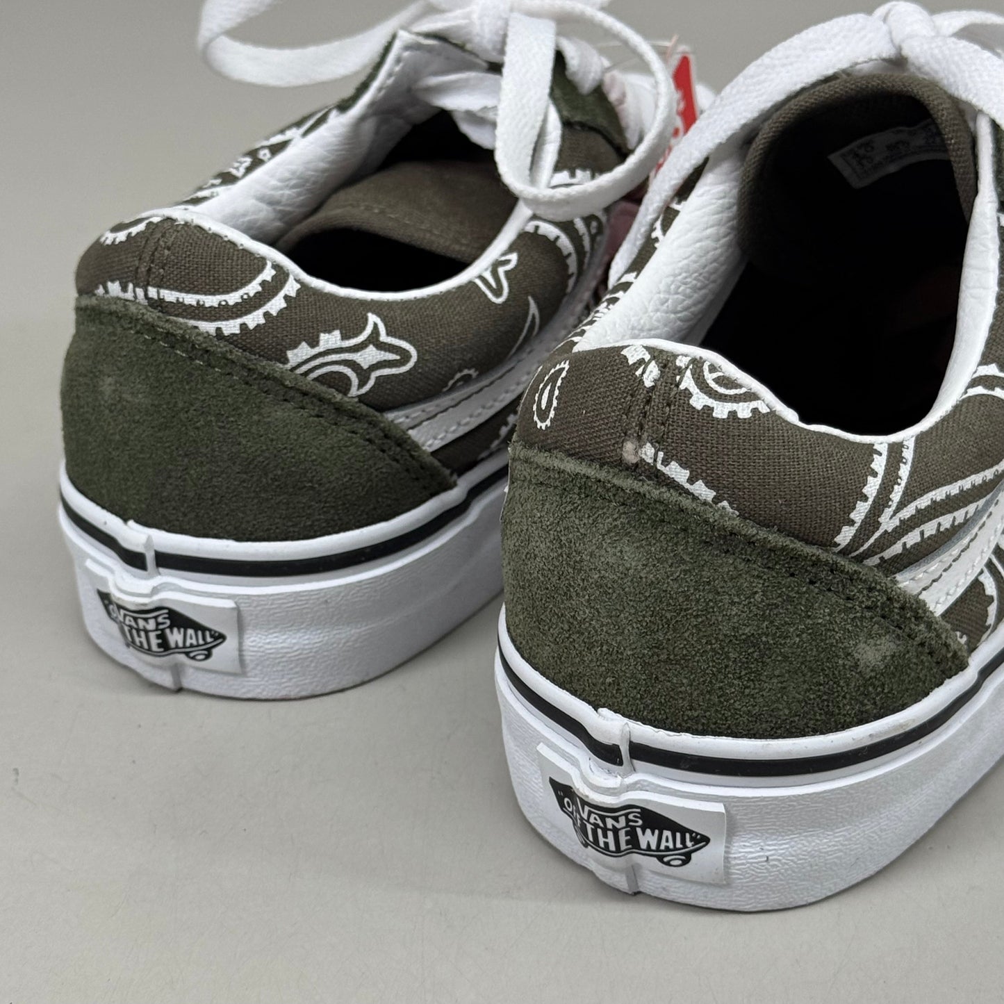 VANS Peace Paisley Old Skool Sneaker Women's Sz 5.5 Men's 4.0 Olive Green KRFB0F