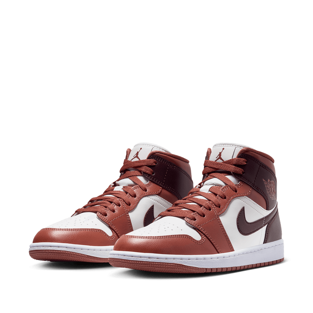 Jordan 1 Mid Dusty Peach Night Maroon New Size 7W / 5.5M