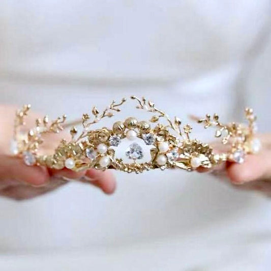 Neda - Bohemian Pearl Bridal Tiara
