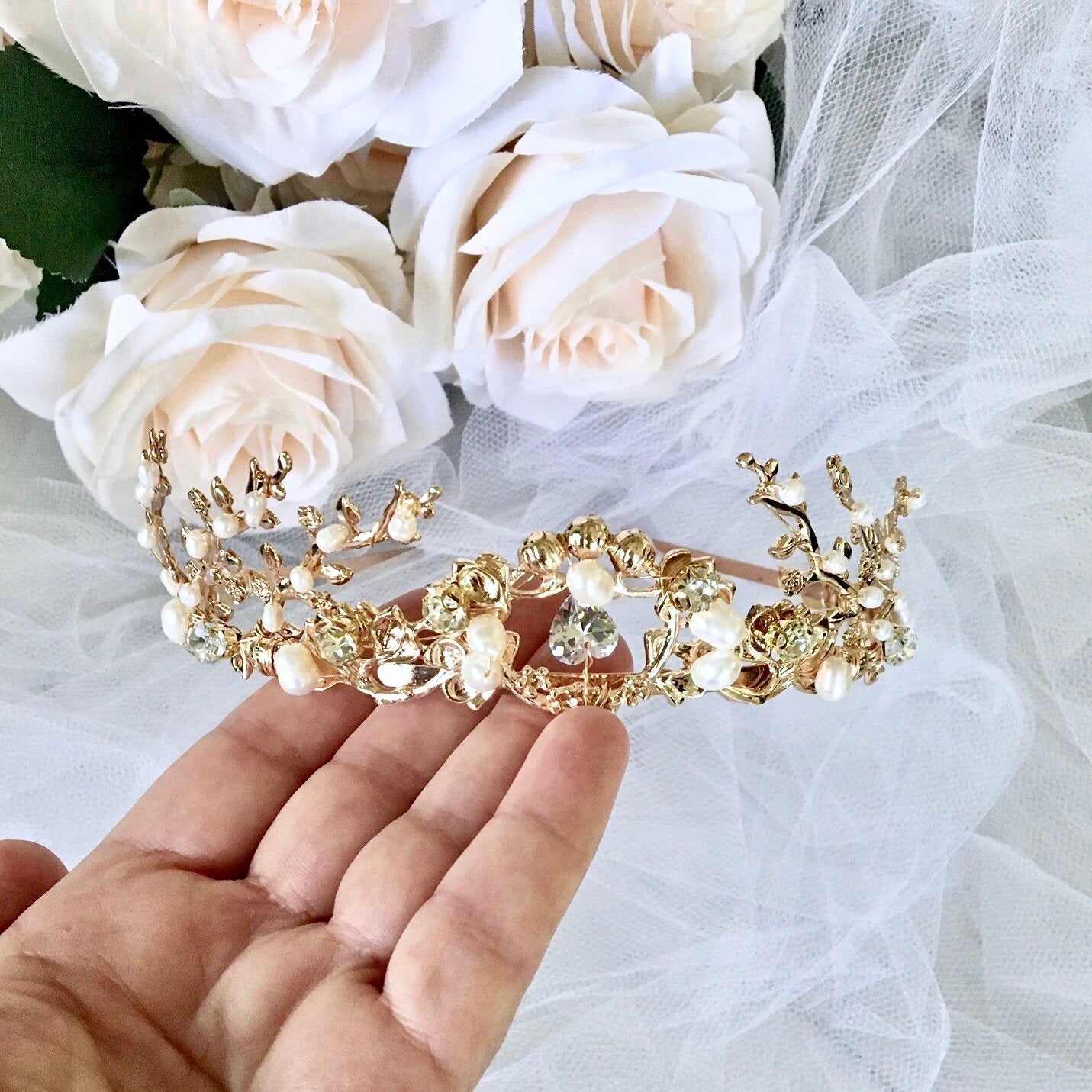 Neda - Bohemian Pearl Bridal Tiara