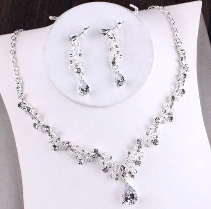 "Giada" - Bridal 3-Piece Jewelry Set With Tiara - Available in Gold and Silver