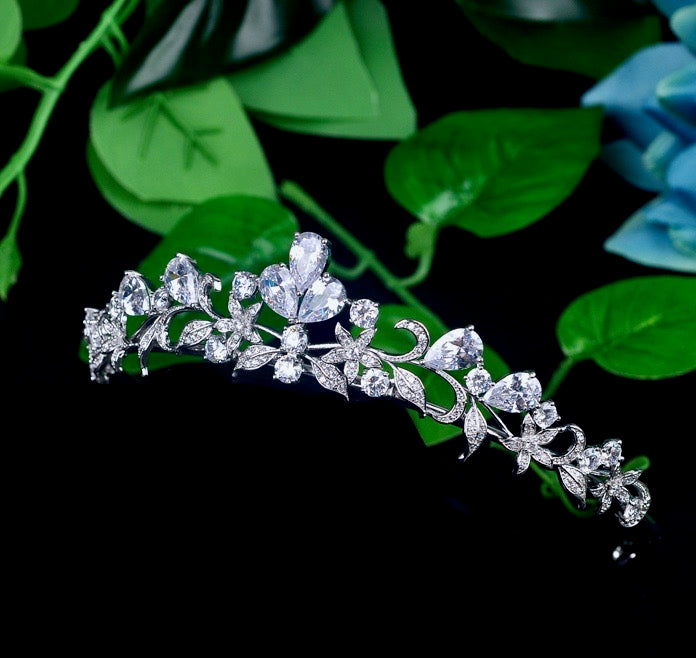 Kyleigh - Wedding Cubic Zirconia Tiara