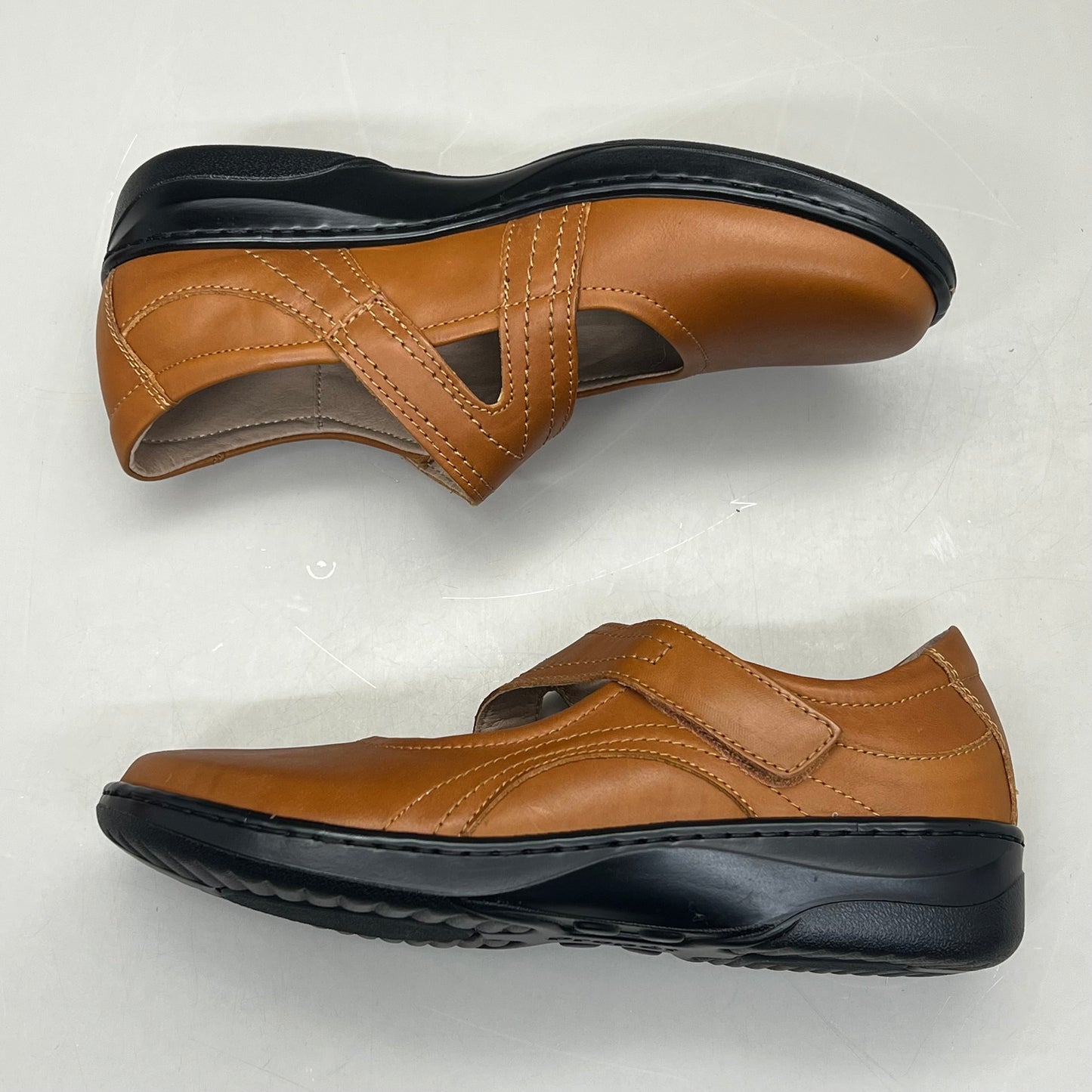 PROPET Golda Mary Jane Shoe Adjustable Lightweight Women's Sz 7 X(2E) Teak WCA053L